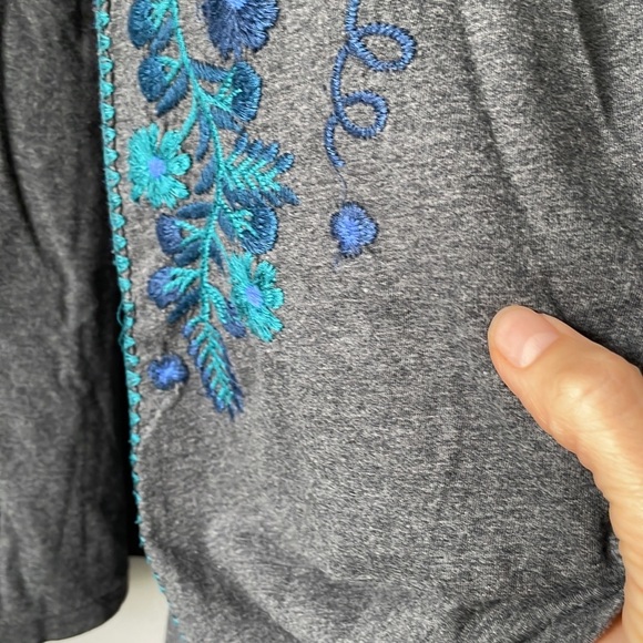 Johnny Was Los Angeles Draped Cardigan Embroidered Open Shrug Knit  L flaw B15 - Picture 7 of 7